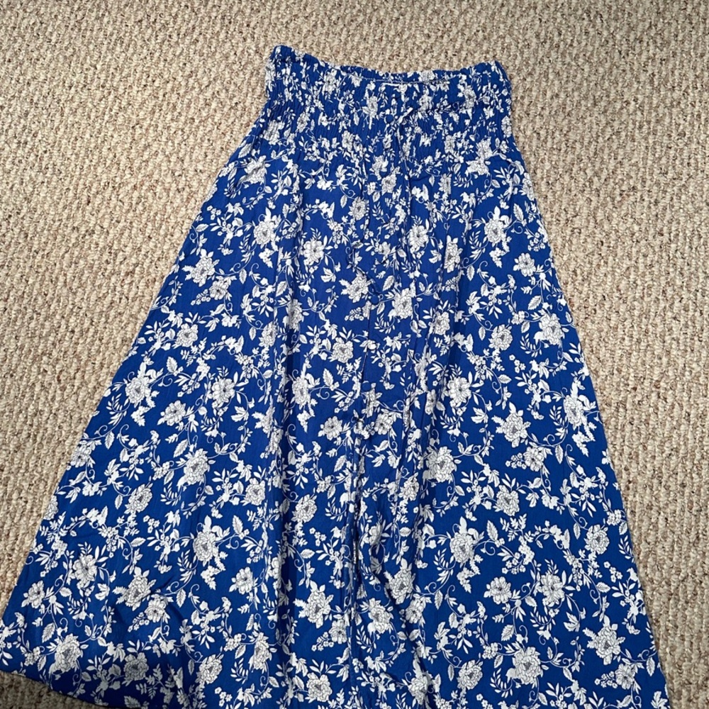 Zara Floral Blue and White Skirt